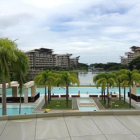 Pico Beach Front Condo Nasugbu Eksteriør bilde