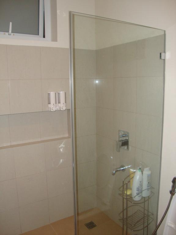Pico Beach Front Condo Nasugbu Eksteriør bilde